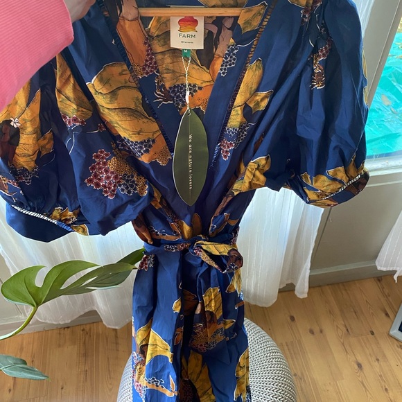 NWT FARM Rio Blue Mermaid Bananas Ankle Ruffle Dress Medium - Picture 5 of 6